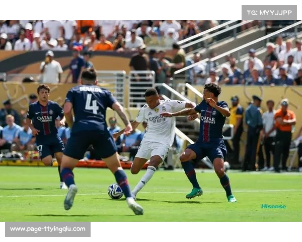 阿隆索3-4-3阵型激发皇马边路 阿诺德成右路攻防关键棋子