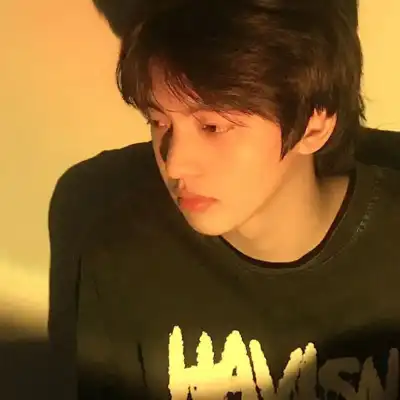 罗萱椿